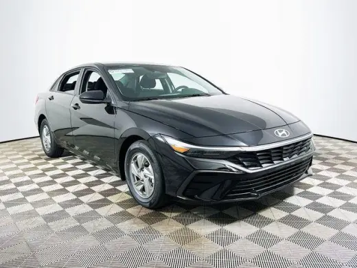 Hyundai ELANTRA 2026 SE 4dr Sedán