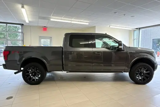 Ford F-150 2019 4x4 Lariat 4dr SuperCrew 6.5 ft. SB