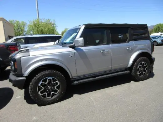 Ford Bronco 2021 4x4 Outer Banks 4dr SUV
