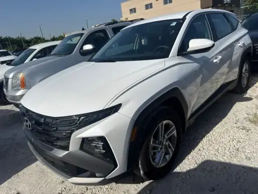 Hyundai TUCSON 2025 SE 4 SUV