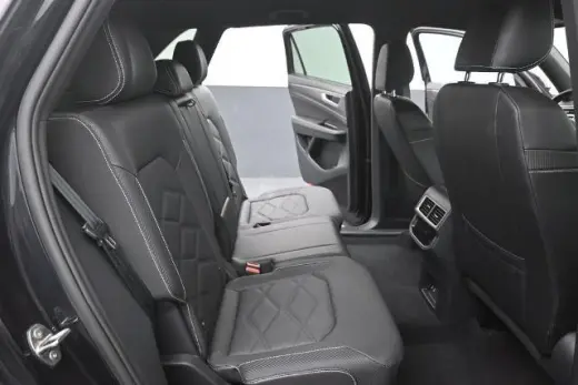 Volkswagen Atlas Cross Sport 2026 AWD SE 4Motion 4dr SUV con Tecnología