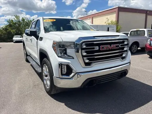 GMC Sierra 1500 2019 4x4 SLT 4 puertas Crew Cab 5.8 pies SB