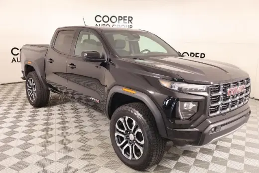 GMC Canyon 2024 4x4 AT4 4puertas Crew Cab 5 pies. SB