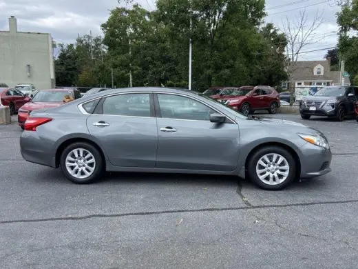 Nissan Altima 2017 2.5 S 4dr Sedán