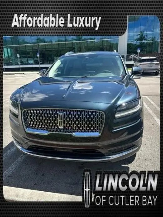 Lincoln Nautilus 2022 Estándar 4p SUV