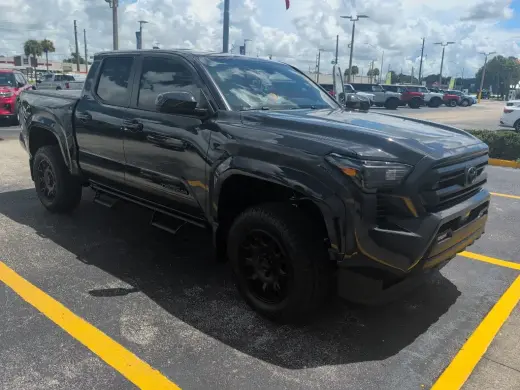 Toyota Tacoma 2026 4x2 SR5 4dr Cab doble doble 5.0 ft SB