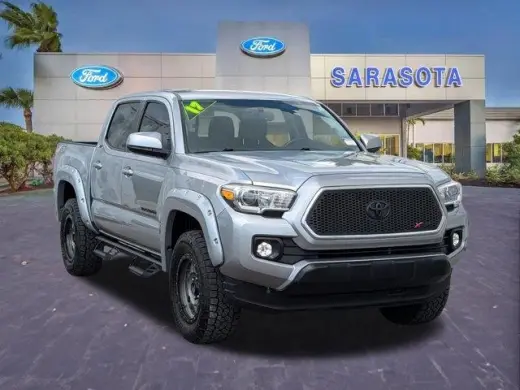 Toyota Tacoma 2017 4x2 TRD Off-Road 4dr Double Cab 5.0 ft SB