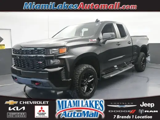 Chevrolet Silverado 1500 2020 4x4 Custom Trail Boss 4 puertas Doble Cabina 2.0 m. SB