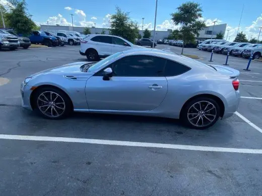 Toyota 86 2017 2dr Coupe 6A