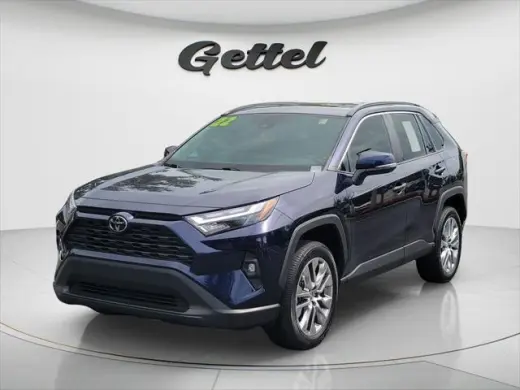 Toyota RAV4 2022 XLE Premium SUV 4 puertas