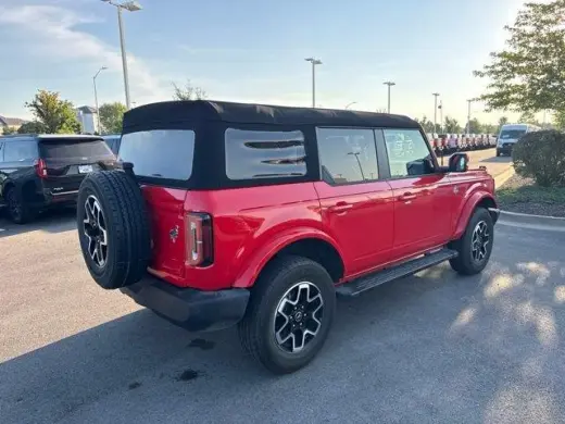 Ford Bronco 2023 4x4 Outer Banks 4dr SUV