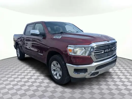 Ram 1500 2024 4x2 Laramie 4p Cab Camión de 5.6 ft. SB