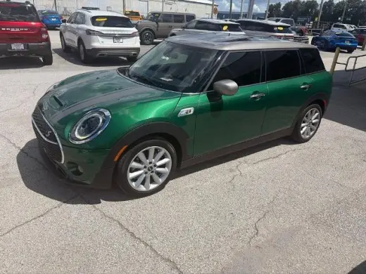 MINI Clubman 2022 Cooper S 4p Caravana