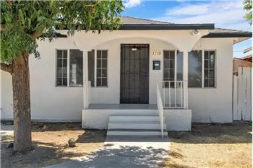 Propiedad en alquiler con 2 dormitorios y 1 baño en Fresno