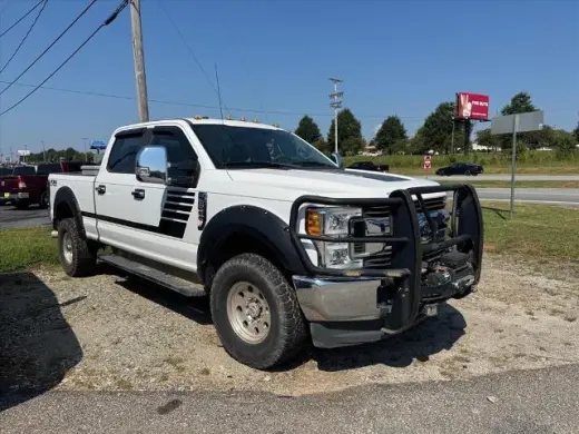 Ford F-250 Super Duty 2018 4x4 XL 4dr Crew Cab 6.8 ft. SB Pickup