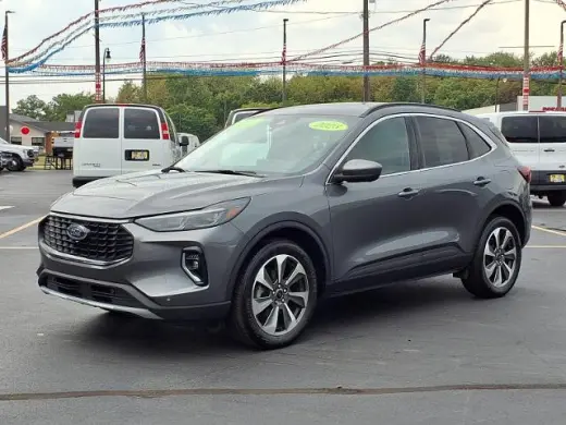Ford Escape 2023 AWD Platinum 4dr SUV