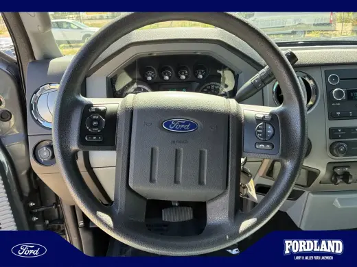 Ford F-250 Super Duty 2012 4x4 XLT 4dr Crew Cab 8 ft. LB Pickup