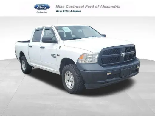 Ram 1500 Classic 2020 4x4 Tradesman 4dr Crew Cab 5.5 ft. SB Pickup