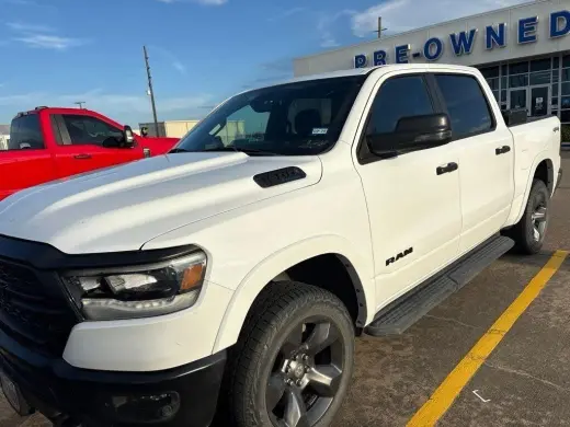 Ram 1500 2023 4x4 Big Horn 4dr Crew Cab 5.6 ft. SB Pickup