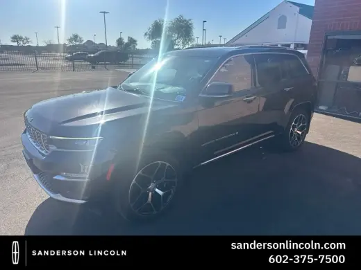 Jeep Grand Cherokee 2022 4x4 Summit 4dr SUV (midyear release)