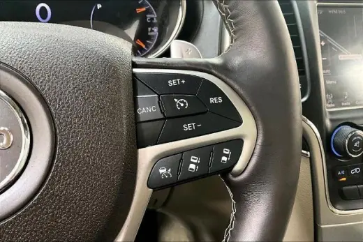 Jeep Grand Cherokee 2016 4x4 Overland 4dr SUV