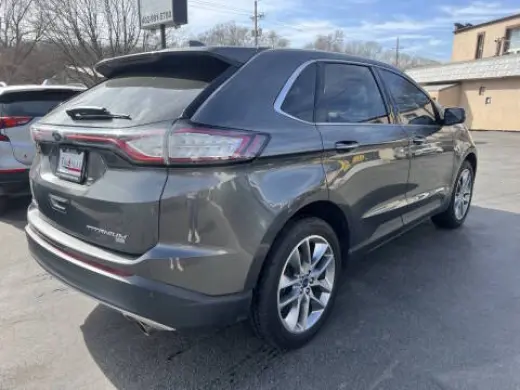 2017 Ford Edge