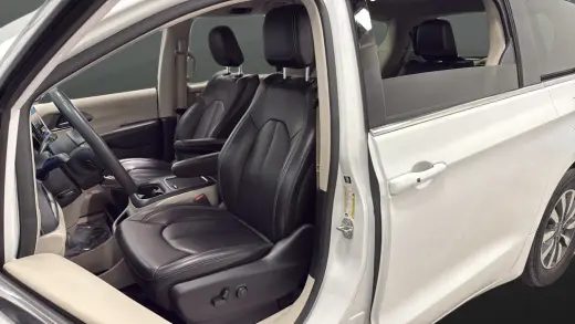 2023 Chrysler Pacifica Hybrid
