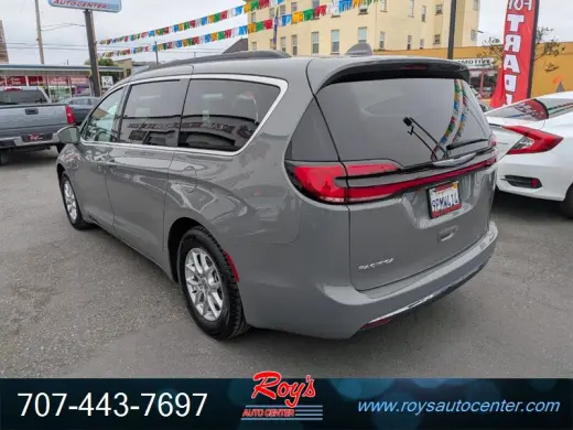 2022 Chrysler Pacifica Touring L