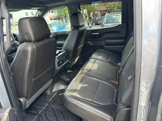 2019 Chevrolet SILVERADO 1500 CREW CAB