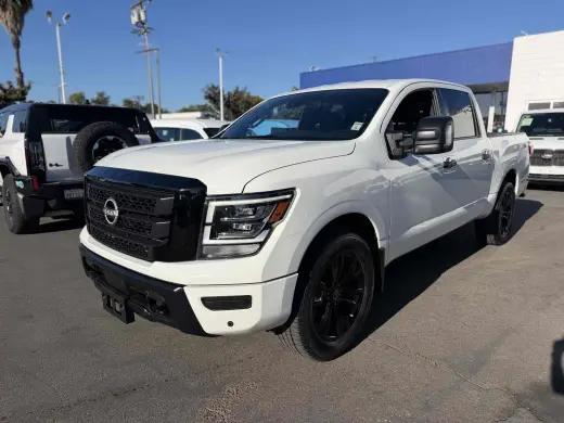 2023 Nissan Titan