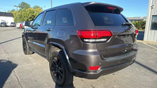 2019 Jeep GRAND CHEROKEE