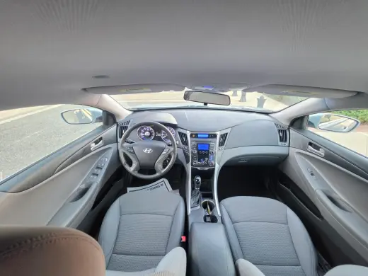 2011 Hyundai SONATA