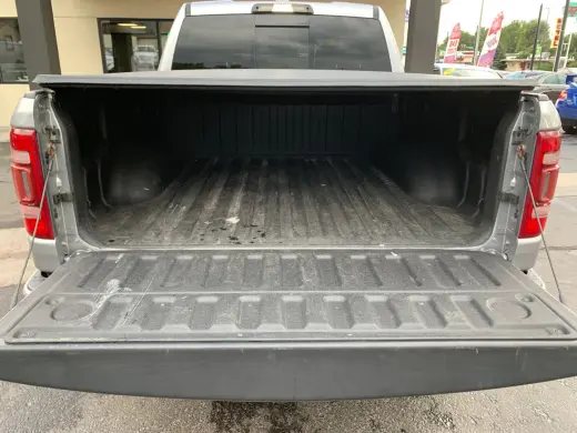 2020 Ram 1500 CREW CAB