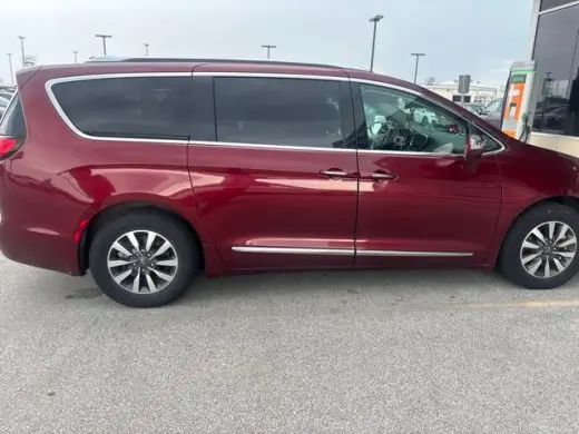 2021 Chrysler Pacifica Hybrid