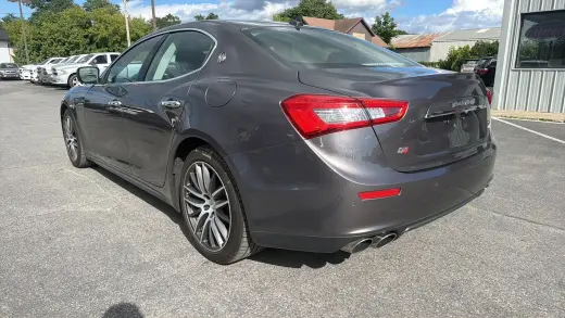 2016 Maserati GHIBLI