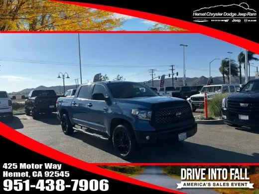 Toyota Tundra 2019 4x2 SR5 4dr CrewMax Cab Pickup SB (5.7L V8)