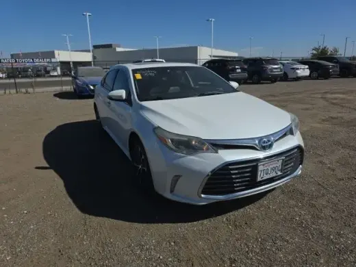 Toyota Avalon Hybrid 2016 XLE Premium 4dr Sedan