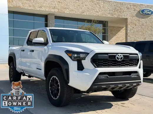Toyota Tacoma 2024 4x4 SR5 4p Doble Cab 5.0 ft SB