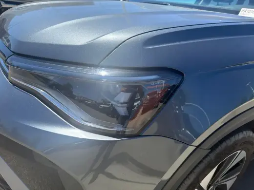 Volkswagen Taos 2025 AWD SE 4Motion 4p SUV