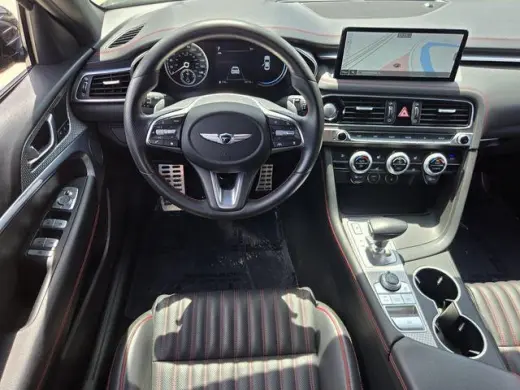 Genesis G70 2023 2.0T 4p Sedan