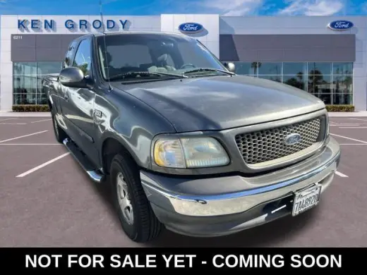 Ford F-150 2002 4dr SuperCab XLT 2WD Styleside SB