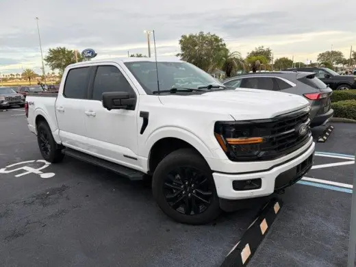 Ford F-150 2024 4x4 XLT 4dr SuperCrew 6.5 ft. SB