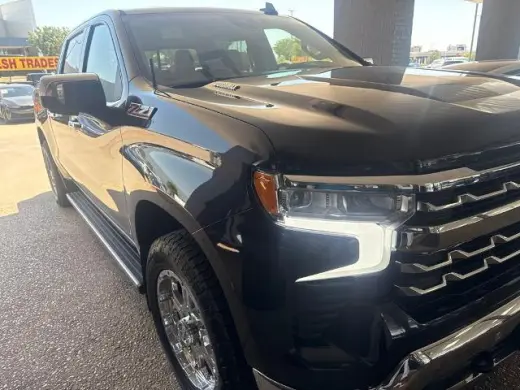 Chevrolet Silverado 1500 2023 4x4 LTZ 4p Cab de Tripulación 5.8 ft. CB