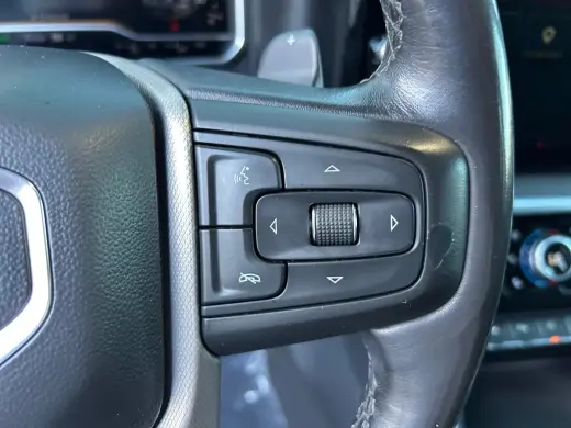 GMC Sierra 1500 2022 4x4 Denali 4p Crew Cab 5.8 ft. CB