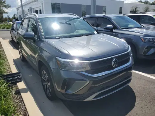 Volkswagen Taos 2022 SE 4dr SUV