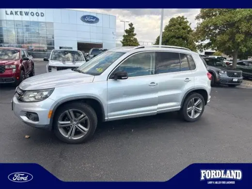 Volkswagen Tiguan 2017 AWD 2.0T Sport 4Motion 4p SUV
