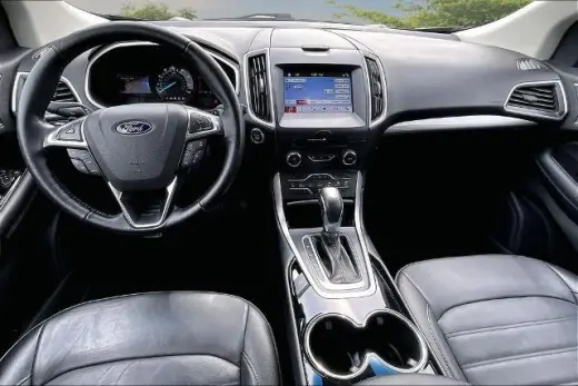 Ford Edge 2017 SEL 4dr Crossover