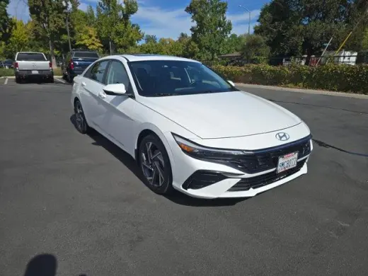 Hyundai ELANTRA Hybrid 2024 Limited 4dr Sedán