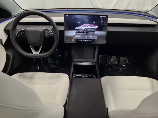 Tesla Model 3 2025 Long Range 4p Fastback