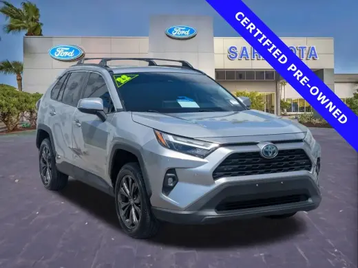 Toyota RAV4 Hybrid 2022 con tracción en las cuatro ruedas XLE Premium 4dr SUV